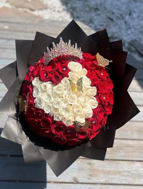 Heart-shaped rose bouquet and wreath